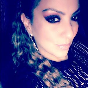 Meet your Posher, Ariadna